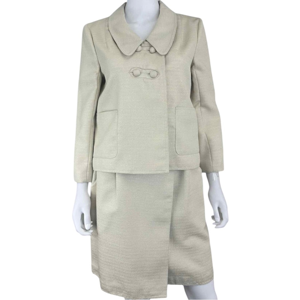 WALTER Cream Blazer and Skirt 2 PC Set Size 6 I0373